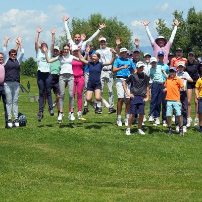 Trening kamp mladih golfistov pod odkrijem GZS